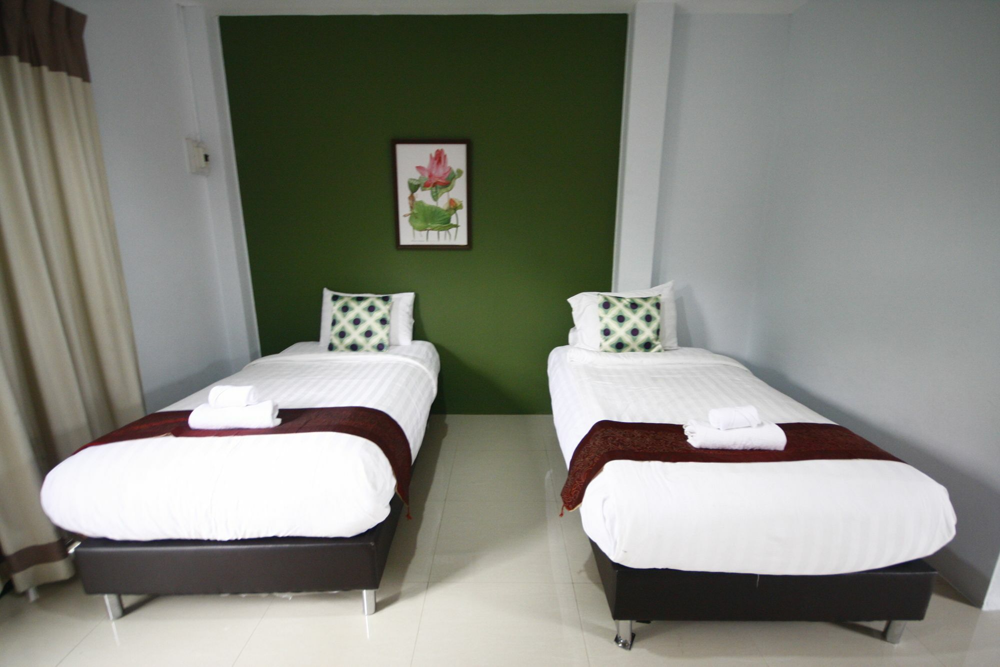 Long Lake Resort Chonburi Esterno foto