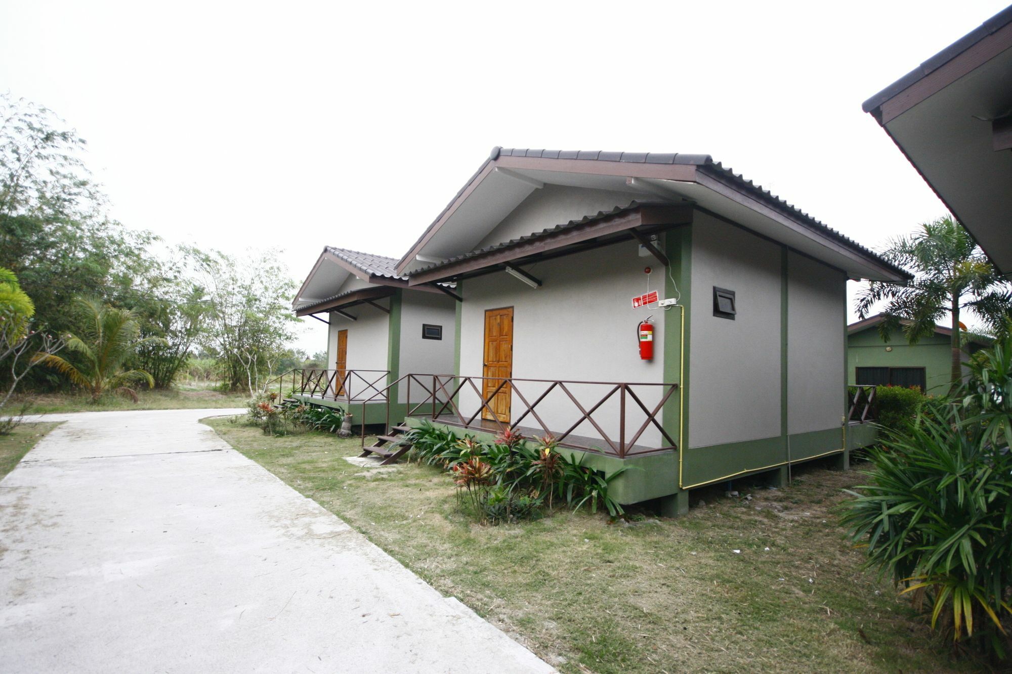 Long Lake Resort Chonburi Esterno foto